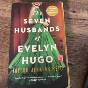 The Seven Husbands of Evelyn Hugo
